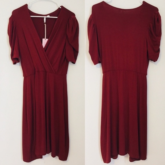 TAKE TOMORROW NWT Maroon Short Sleeve Dress - Picture 1 of 8